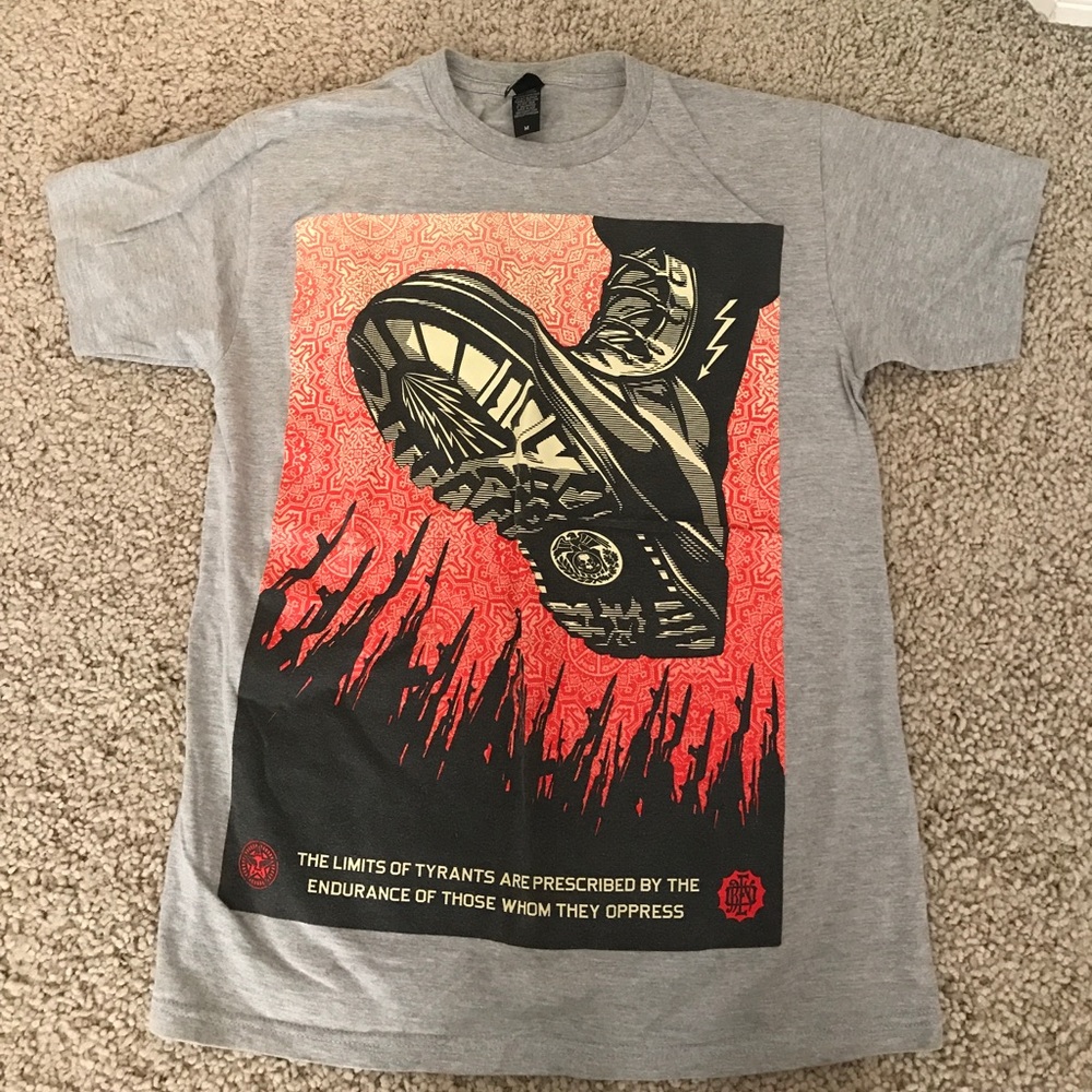 ☄️💥OBEY MENS TSHIRT💥☄️
